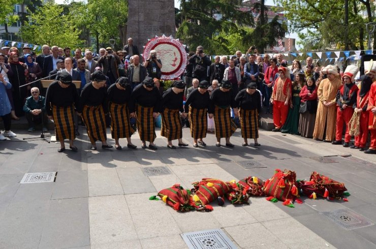19. Uluslararası Karadeniz Tiyatro Festivali Trabzon’da Başladı