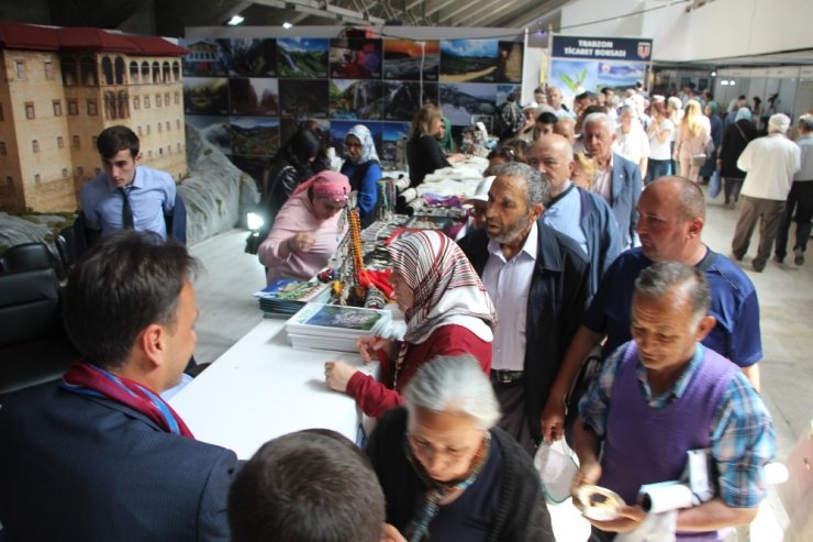 Ankara’daki Trabzon Günlerinde Hamsiköy Sütlacı İzdihamı