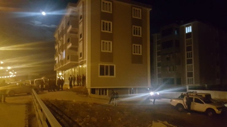 Uzman Çavuş Kız Arkadaşı İle Tartıştığı Sırada İntihar Etti