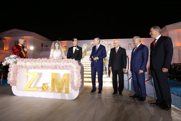Erdoğan Bakan Özhaseki’nin Kızının Nikah Şahidi Oldu