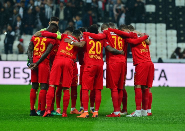 İlk Yarıda Beşiktaş Önde