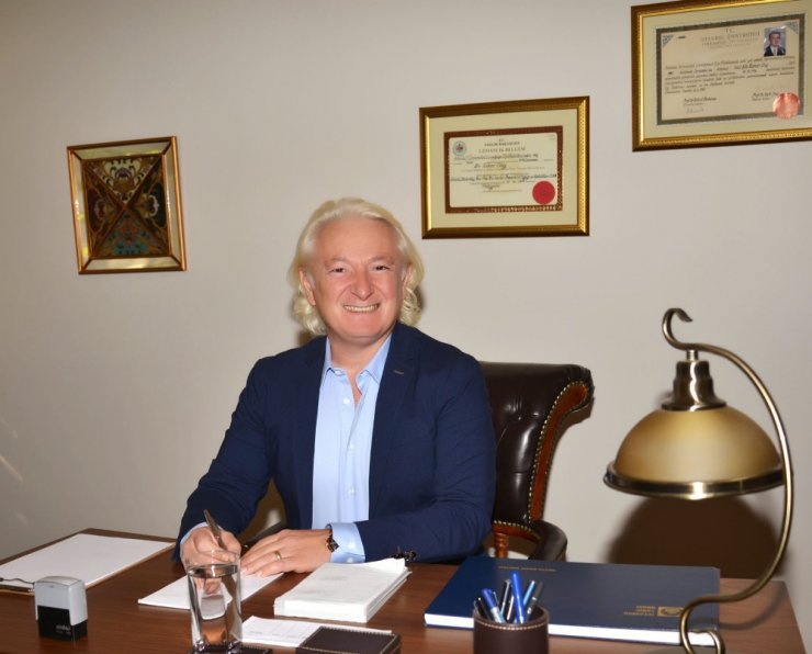 "Sevdiğiniz Birine Sarılmak Mutluluk Veriyor"