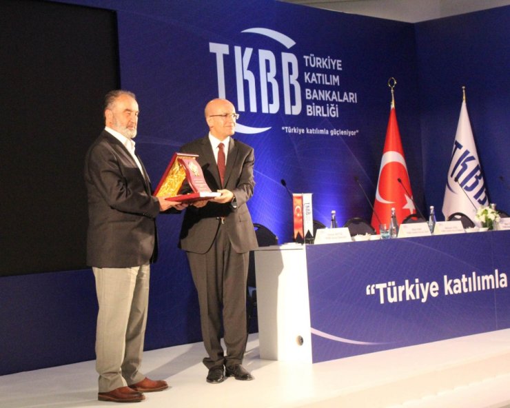 Şimşek: Piyasada Kur Eksenli Bir Baskı Söz Konusu