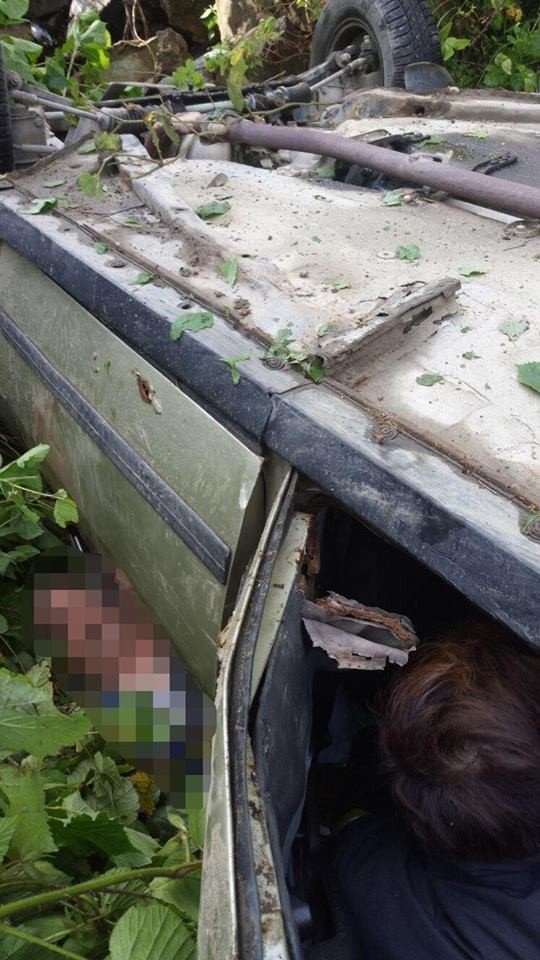 Giresun’da Dereye Yuvarlanan Araçta Sıkışan Yaralı Uzun Uğraşlar Sonucu Çıkartılabildi