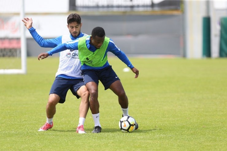 Trabzonspor’da Kadro Sıkıntısı