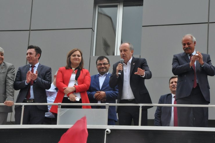 "Ben Zora Talibim, Huzur Getireceğim"