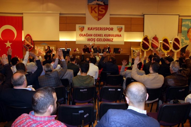 Kayserispor’da Erol Bedir Yeniden Başkanlığa Seçildi