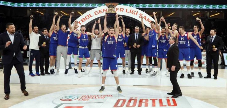 Basketbol Gençler Ligi’nde Şampiyon Anadolu Efes
