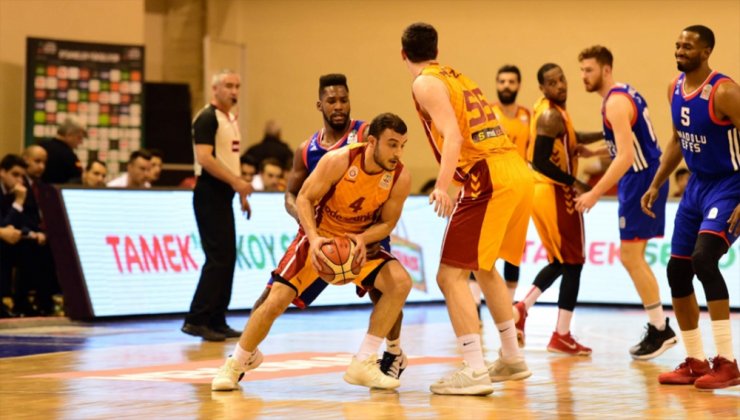 Efes Galatasaray’ı Devirdi