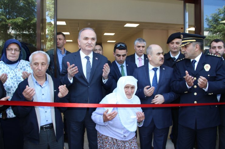 “Chp’li 15 Vekilin Yaptığı Komedi”