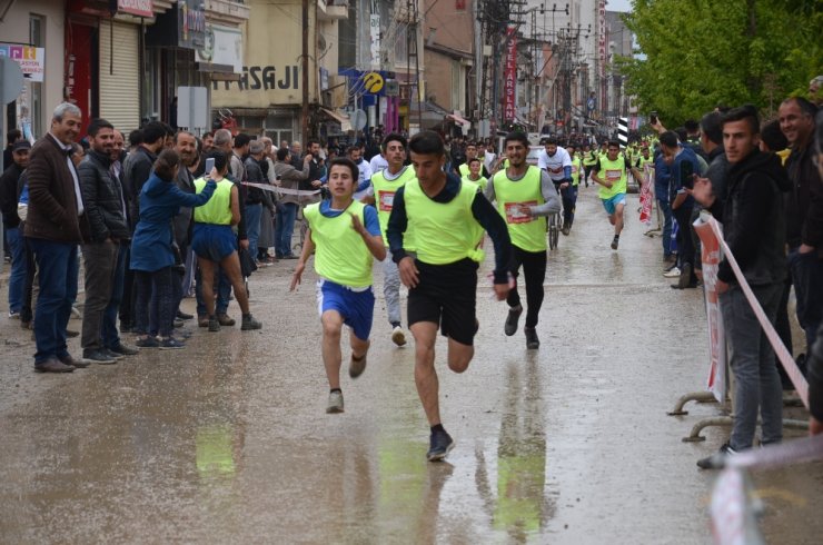 Yüksekova’da ‘Yüksekrakım Maratonu’ Yapıldı