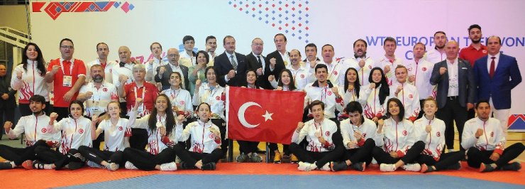 Milli Taekwondocular Avrupa’nın Zirvesinde