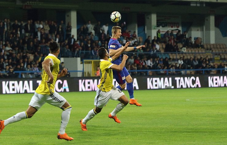 Fenerbahçe, Karabük’te Gol Oldu Yağdı