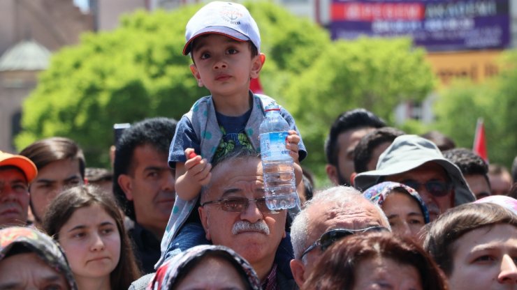 İnce: Türkiye Bu Duruma Seyirci Kalmamalı