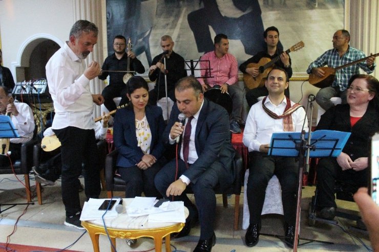 Görele’de Engelliler Haftası’nda Engellilerden Oluşan Koro Konser Verdi