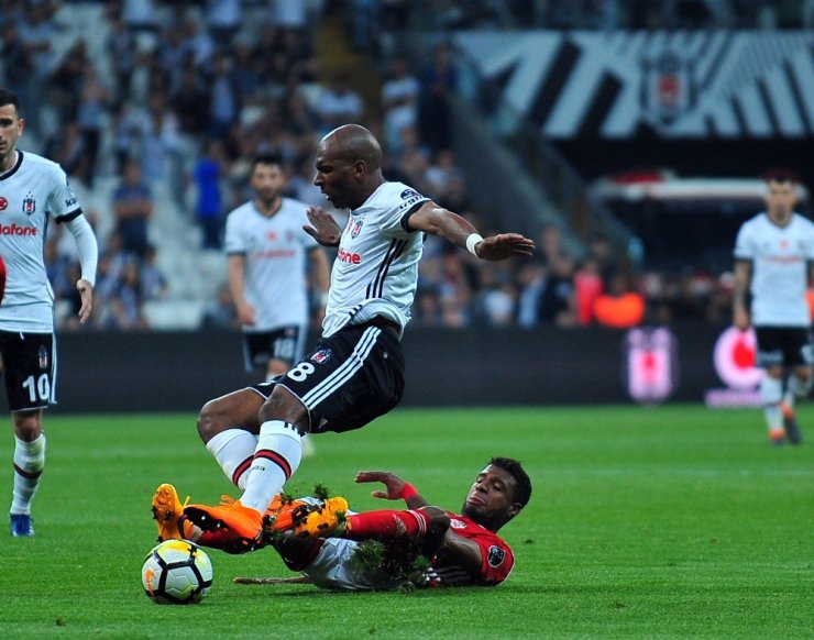 Beşiktaş Sivas’ı Farklı Geçti