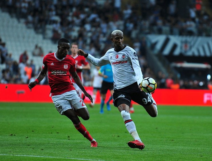 Beşiktaş Sivas’ı Farklı Geçti