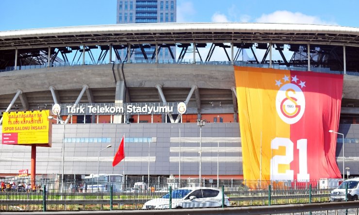 Galatasaray, 21’i Stada Astı!