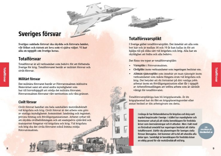 İsveçlilere ’Kriz Veya Savaş Çıkarsa’ Kitabı Dağıtılıyor