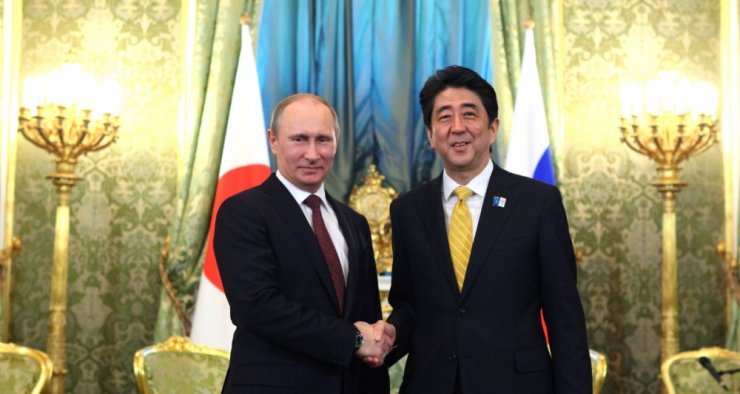 Putin Japonya’ya Zeytin Dalı Uzattı