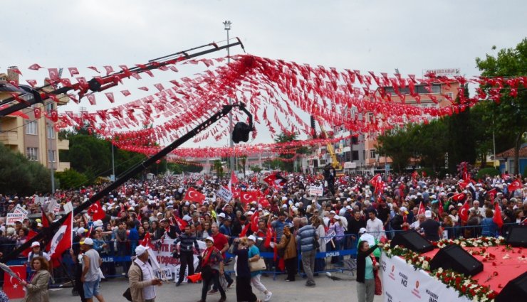 İnce Balıkesir’den ’Enişte Oyu’ İstedi