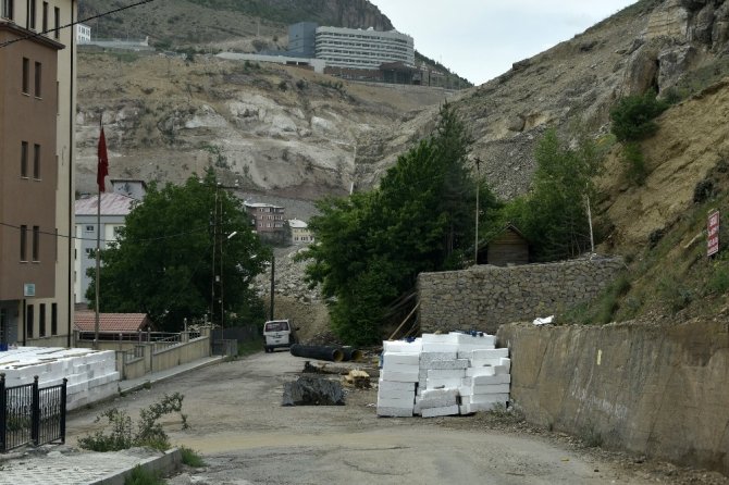 Gümüşhane’de Kadınların Yol İsyanı