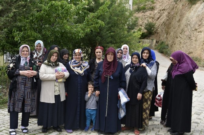 Gümüşhane’de Kadınların Yol İsyanı