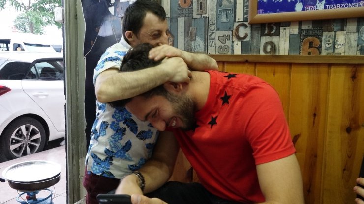 Hakan Çalhanoğlu İftarını ’Köksal Baba’yla Yaptı