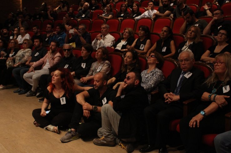 Oyuncu Arda Öziri İçin Duygulandıran Tören