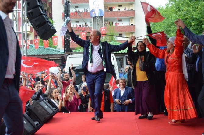 Chp’nin Cumhurbaşkanı Adayı Muharrem İnce Artvin’de
