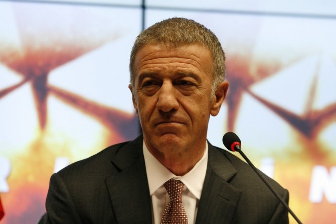 Ağaoğlu: "Bankaların Kapılarında Dolaşmaktan Evimizin Yolunu Unuttuk"