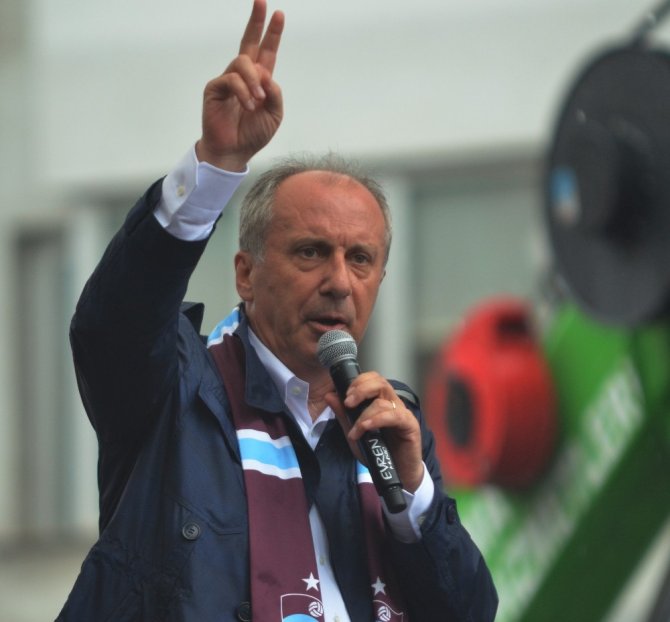 Muharrem İnce Trabzon’da Yağmur Altında Konuştu