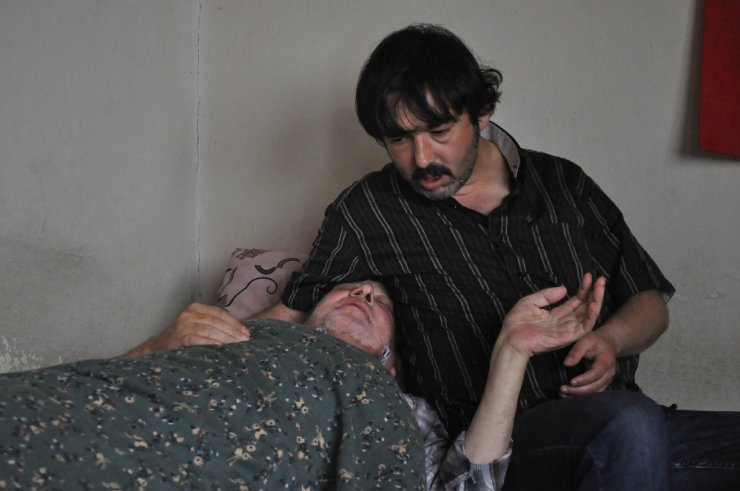 Baba-oğulun Yaşam Mücadelesi Yürekleri Dağlıyor