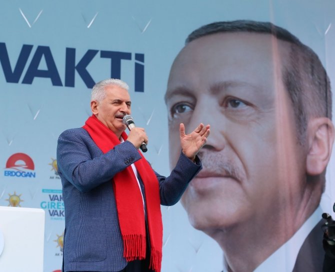 Başbakan Yıldırım: “İnce Eleyip Sık Dokuyacaksınız; İnce’yi Eleyip Erdoğan’ı Seçeceksiniz”