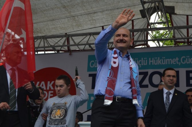 Bakan Soylu: “Karamollaoğlu Bey Bir Yerde Sıkıştınız Mı Soluğu Tayyip Erdoğan’ın Yanında Alıyorsunuz”