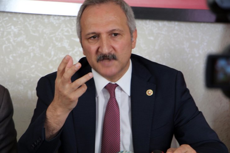 "Genel Başkanımızın Elini Öperek Hatasını Söyleyen Çok İnsanımız Var"