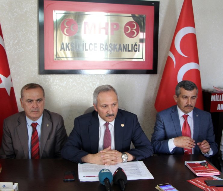 "Genel Başkanımızın Elini Öperek Hatasını Söyleyen Çok İnsanımız Var"