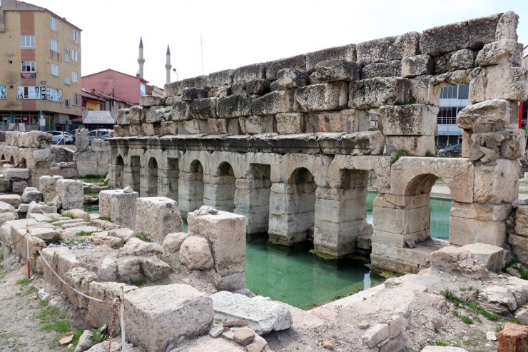 2 Bin Yıllık Hamam Dünya Mirası Geçici Listesi’ne Alındı