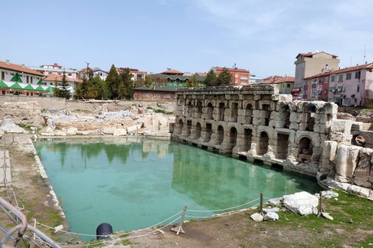 2 Bin Yıllık Hamam Dünya Mirası Geçici Listesi’ne Alındı