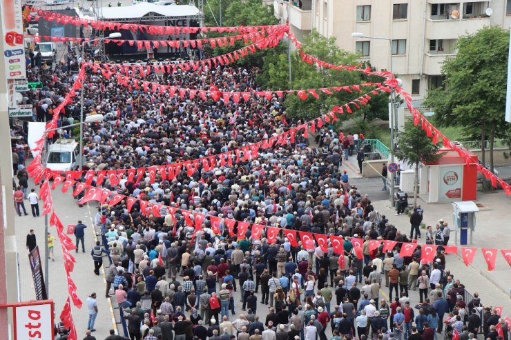 "O Apoletleri Sökeceğim"