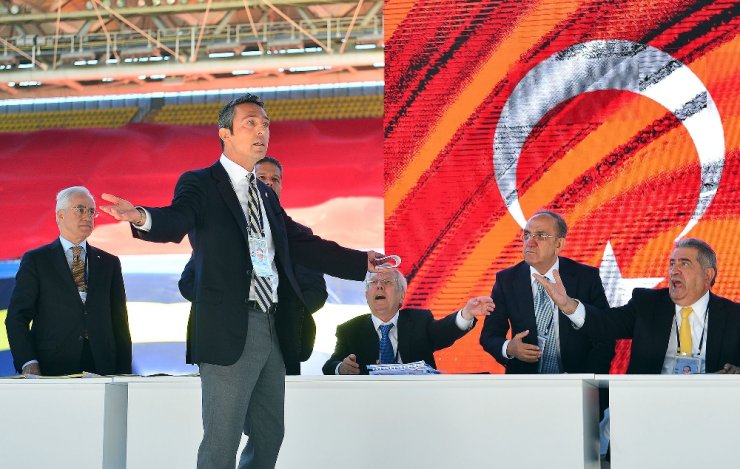 Ali Koç’un Konuşması Sırasında Gerginlik Yaşandı