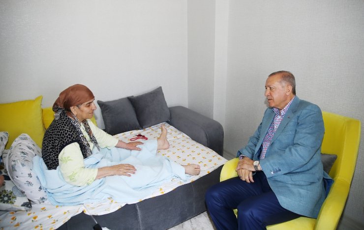 Erdoğan Kanser Hastası Kadının İsteğini Kırmadı