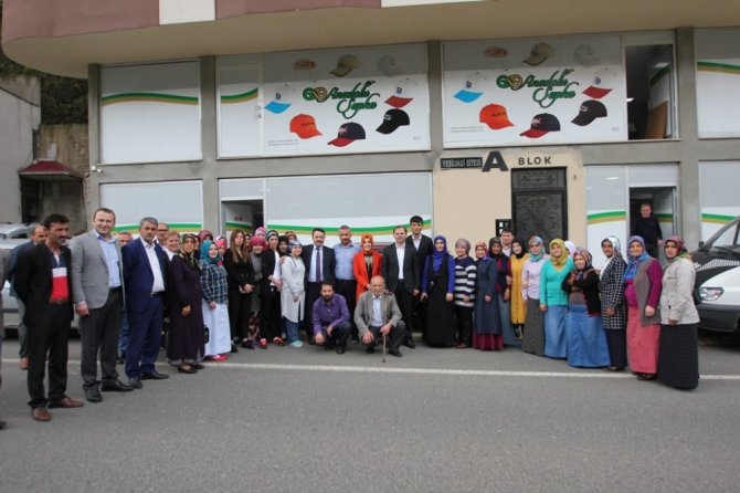 Ak Parti Trabzon Milletvekili Adayı Ayvazoğlu Seçim Gezilerini Sürdürüyor