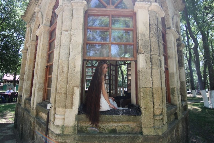‘Rapunzel’ Masalı Edirne’de Gerçek Oldu