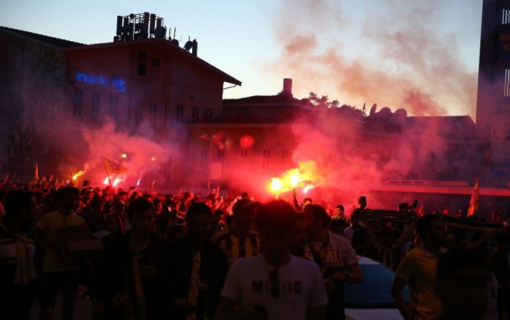 Kadıköy’de Ali Koç Coşkusu