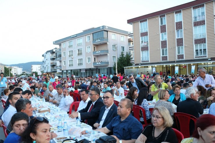 Kılıçdaroğlu Çanakkale’de İftara Katıldı