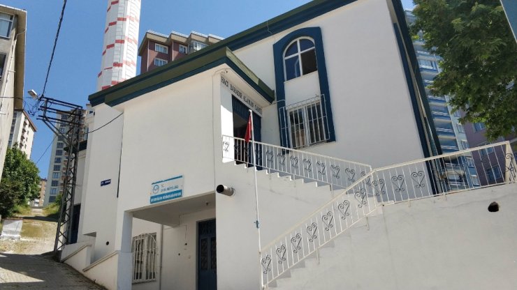 Ramazan Ayında Camilerin Musluklarını Çaldılar