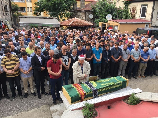 Kazada Ölen Galatasaray Tv Yöneticisi Giresun’da Toprağa Verildi