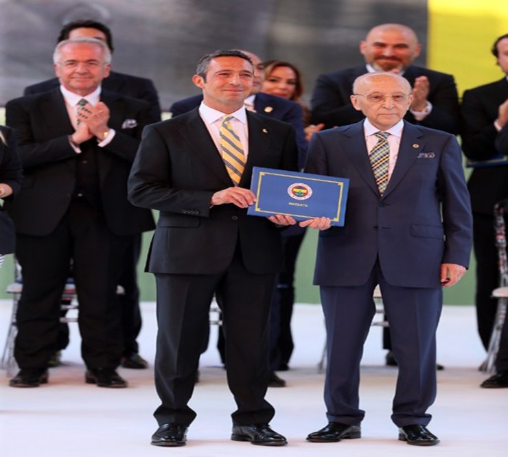 Ali Koç Mazbatasını Aldı