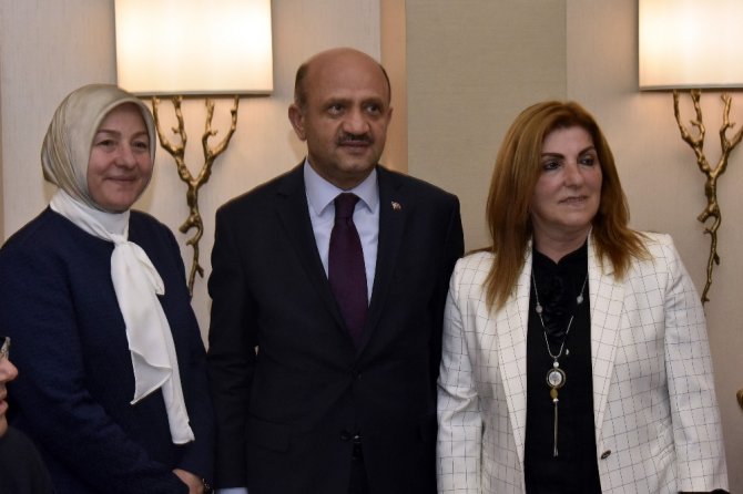 Başbakan Yardımcısı Işık: “Fırtınalı Denizde Türkiye Olarak Yol Alıyoruz”